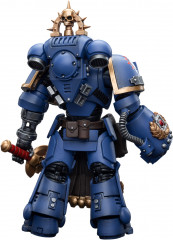 Фигурка «Ultramarines Lieutenant with Power Fist» - Фото 3