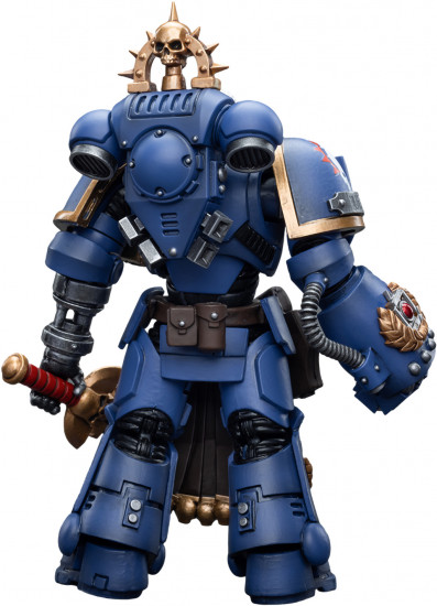 Фигурка «Ultramarines Lieutenant with Power Fist»