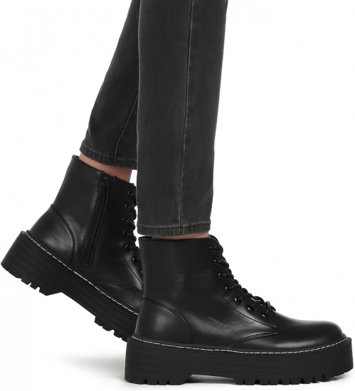 Ботинки женские