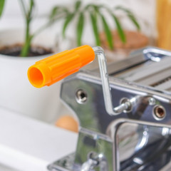 Лапшерезка с функцией раскатывания теста - Фото 3