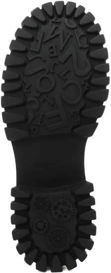 Дерби женские