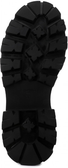 Дерби женские