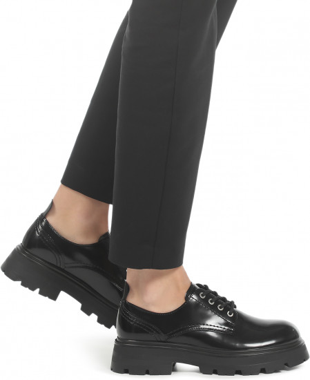 Дерби женские