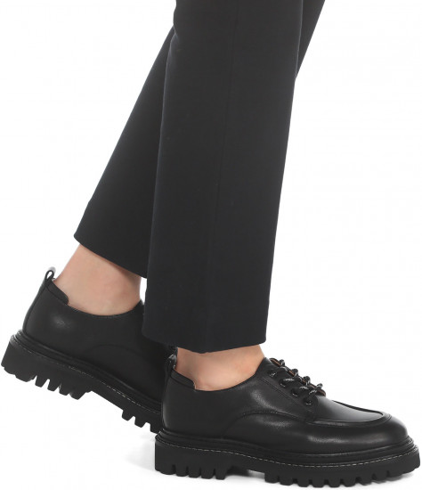 Дерби женские