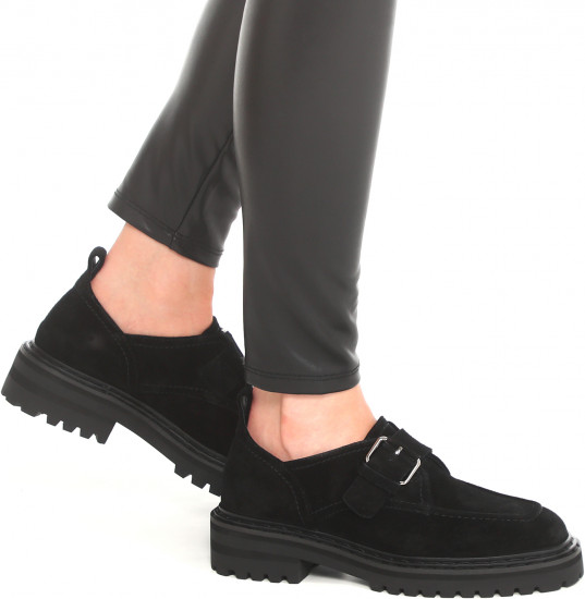 Дерби женские