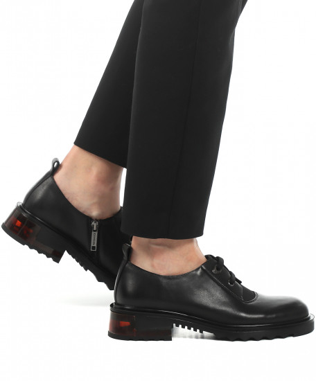 Дерби женские