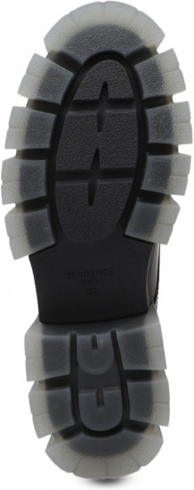 Дерби женские