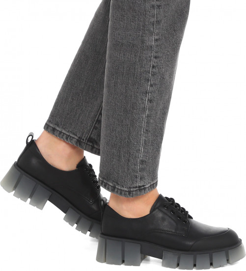 Дерби женские