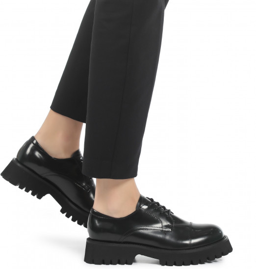 Дерби женские