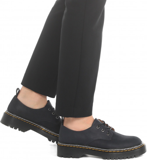 Дерби женские