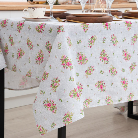 Скатерть «Roses on linen»