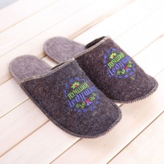 Тапки с вышивкой «Лучший дедушка» - Фото 2