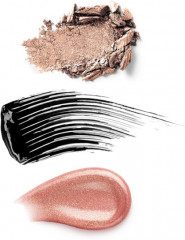 Набор подарочный для макияжа «Holiday Premiere Total look makeup gift set» - Фото 2