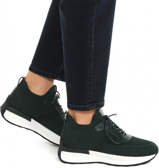 Кроссовки женские