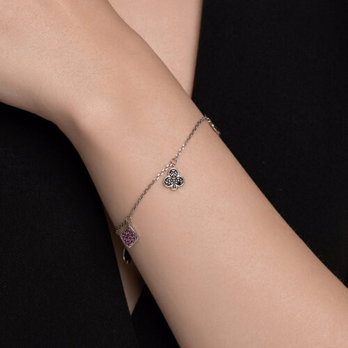 Браслет из серебра с корундами и фианитами