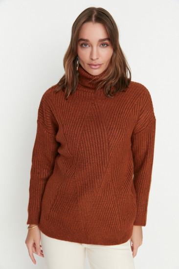 Свитер женский