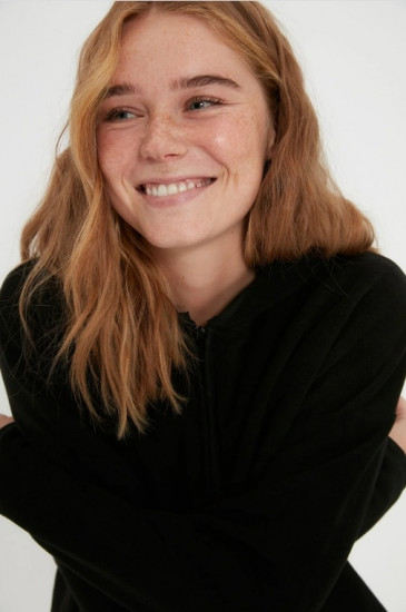 Толстовка женская