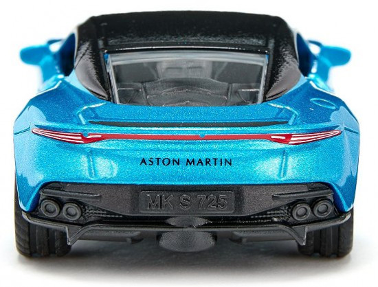 Машина «Aston Martin DBS Superleggera»
