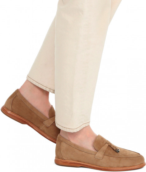 Лоферы женские