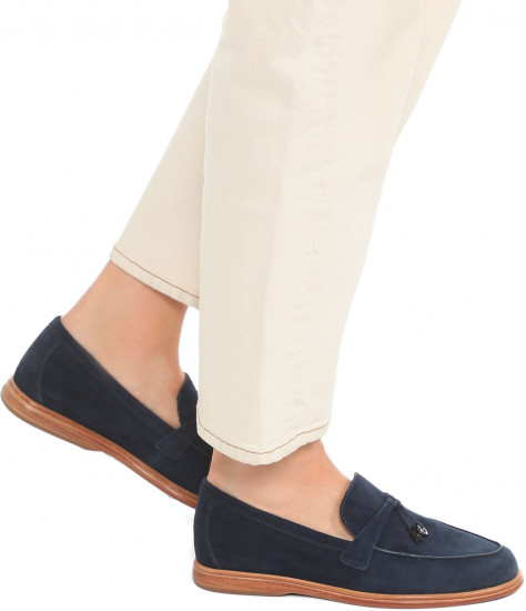 Лоферы женские