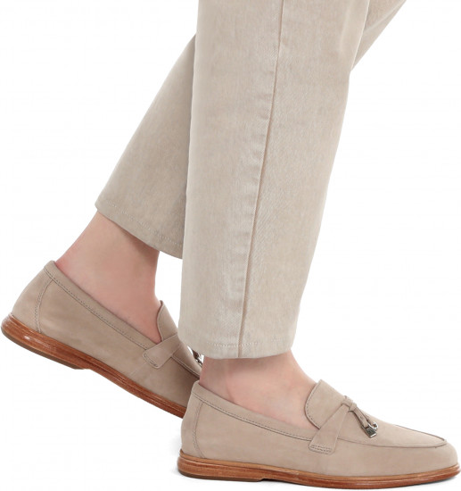 Лоферы женские