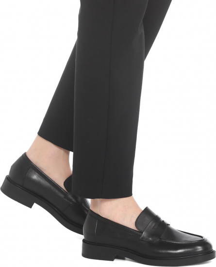 Лоферы женские