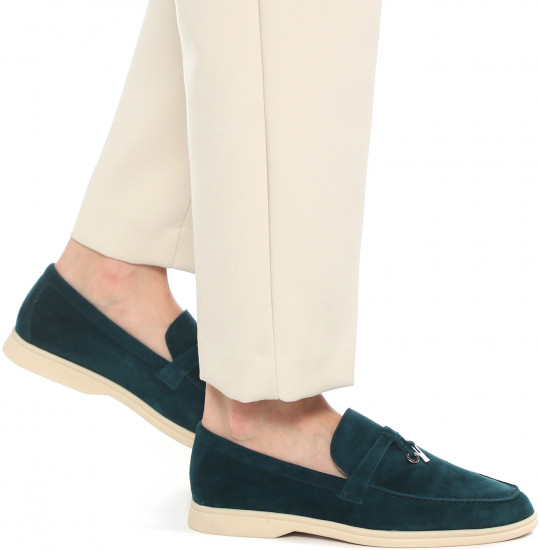 Лоферы женские