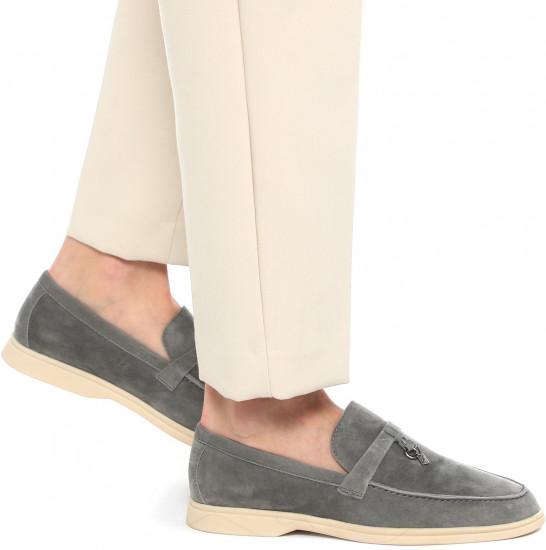 Лоферы женские