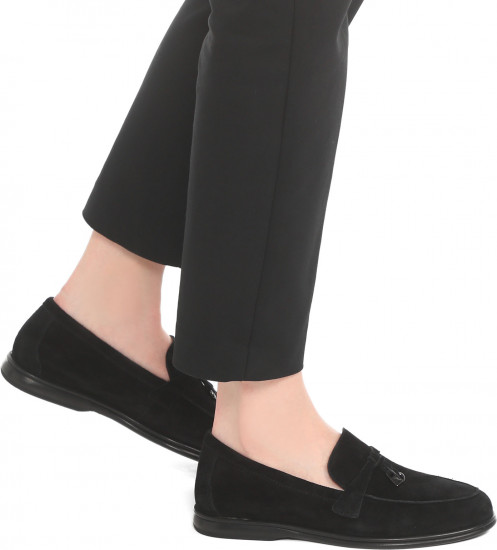 Лоферы женские