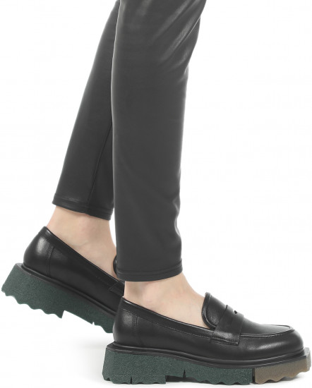 Лоферы женские