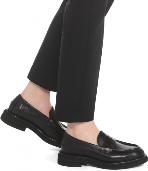 Лоферы женские