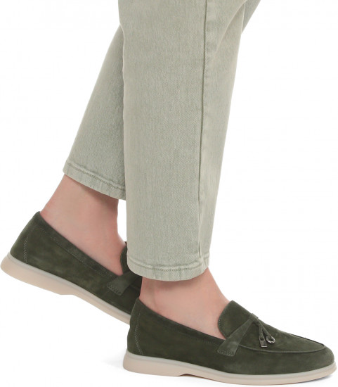 Лоферы женские