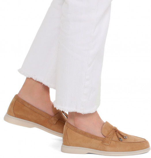 Лоферы женские