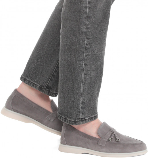 Лоферы женские