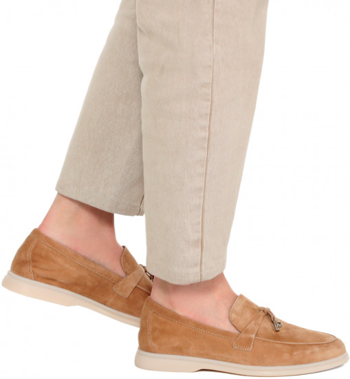 Лоферы женские