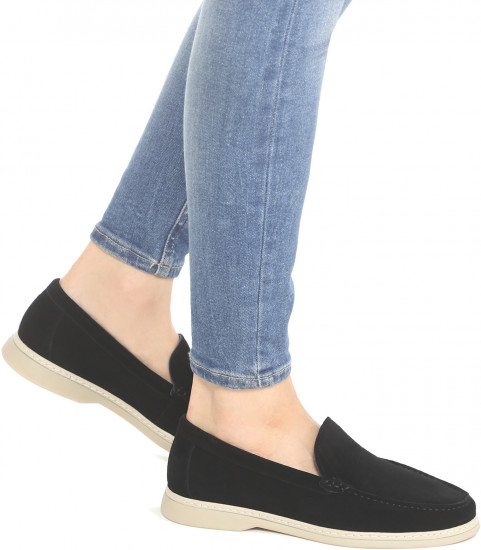 Лоферы женские