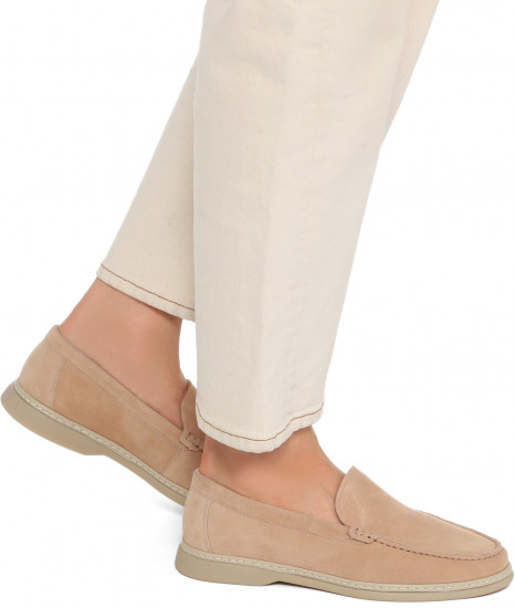 Лоферы женские