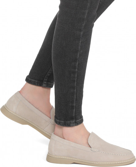 Лоферы женские