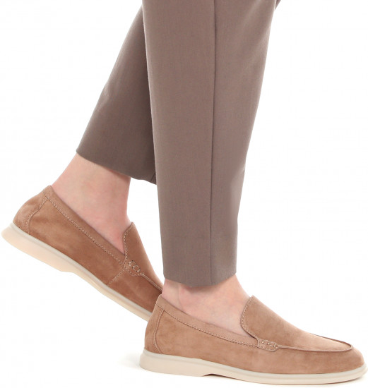 Лоферы женские