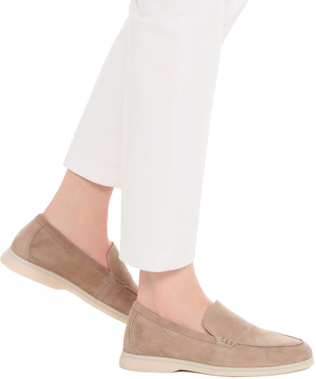 Лоферы женские