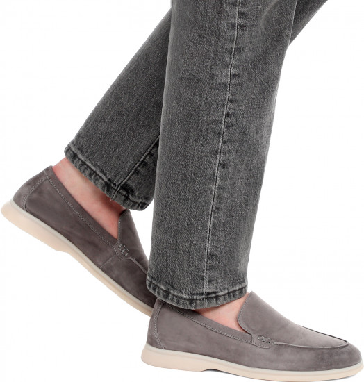 Лоферы женские