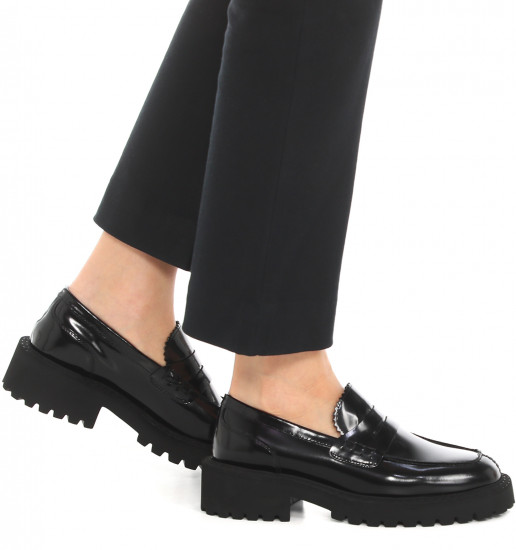 Лоферы женские