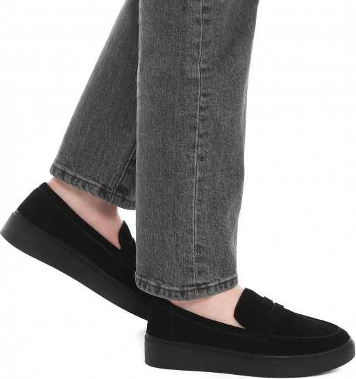 Лоферы женские