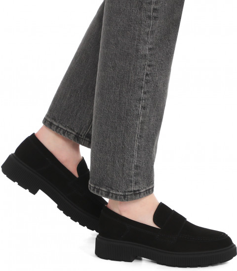 Лоферы женские