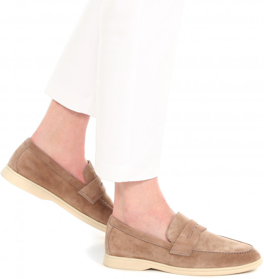 Лоферы женские