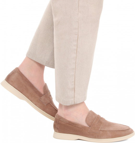 Лоферы женские