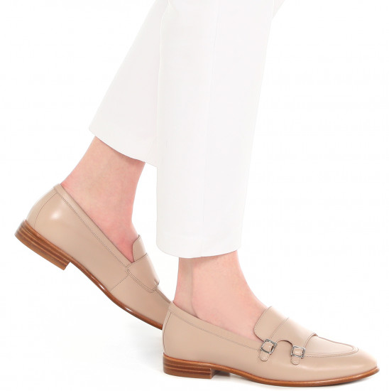 Лоферы женские