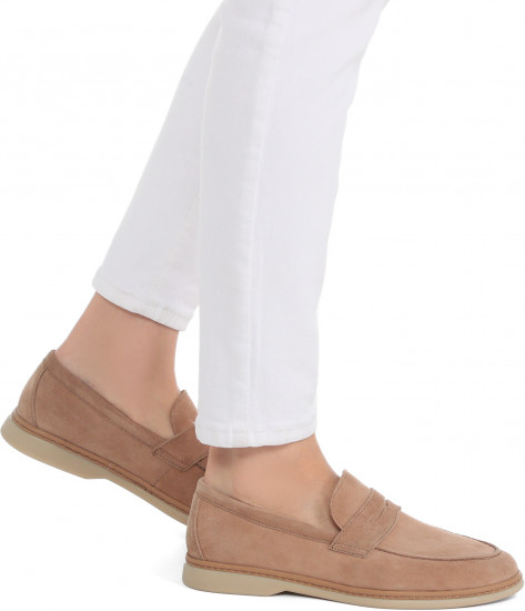 Лоферы женские