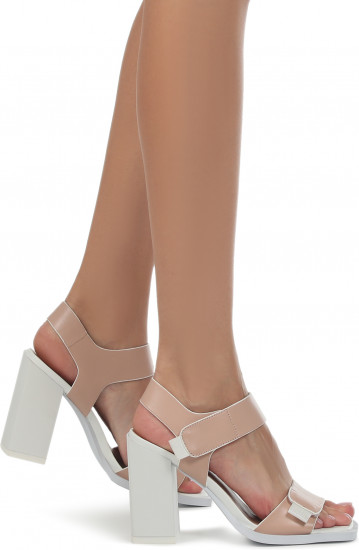 Босоножки женские