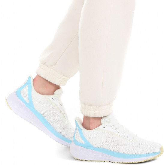 Кроссовки женские